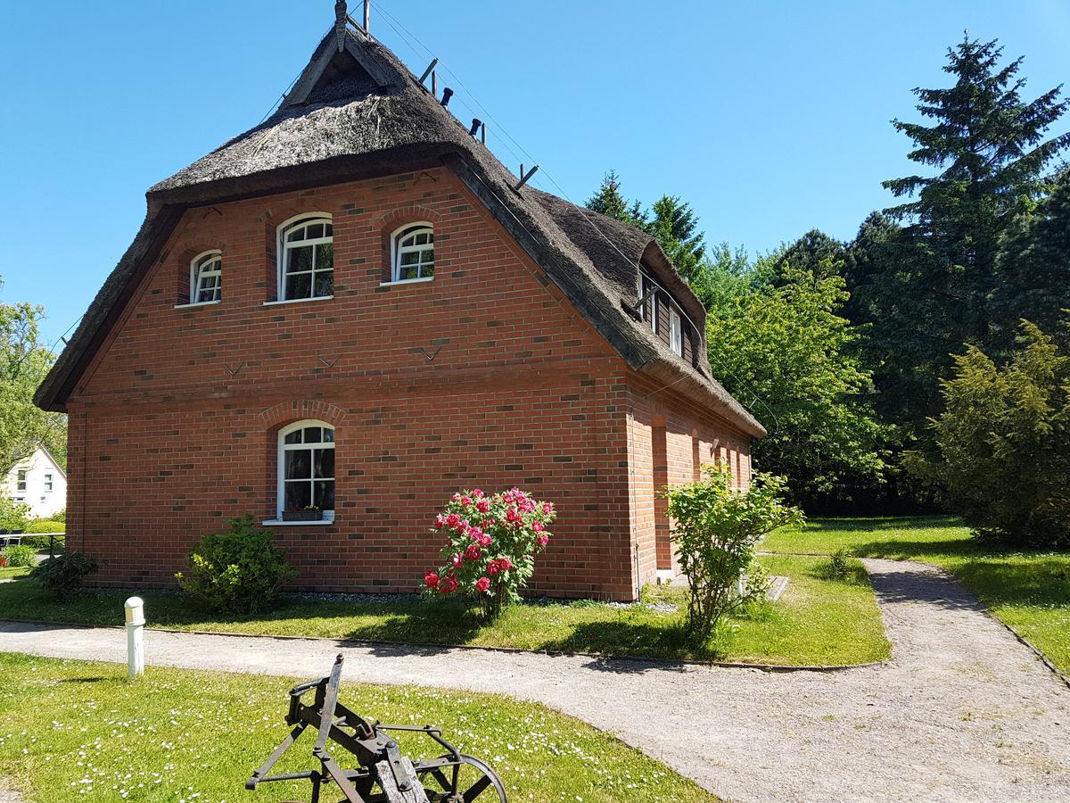 Hotel Alt Wittower Krug Wiek auf Rügen 외부 사진